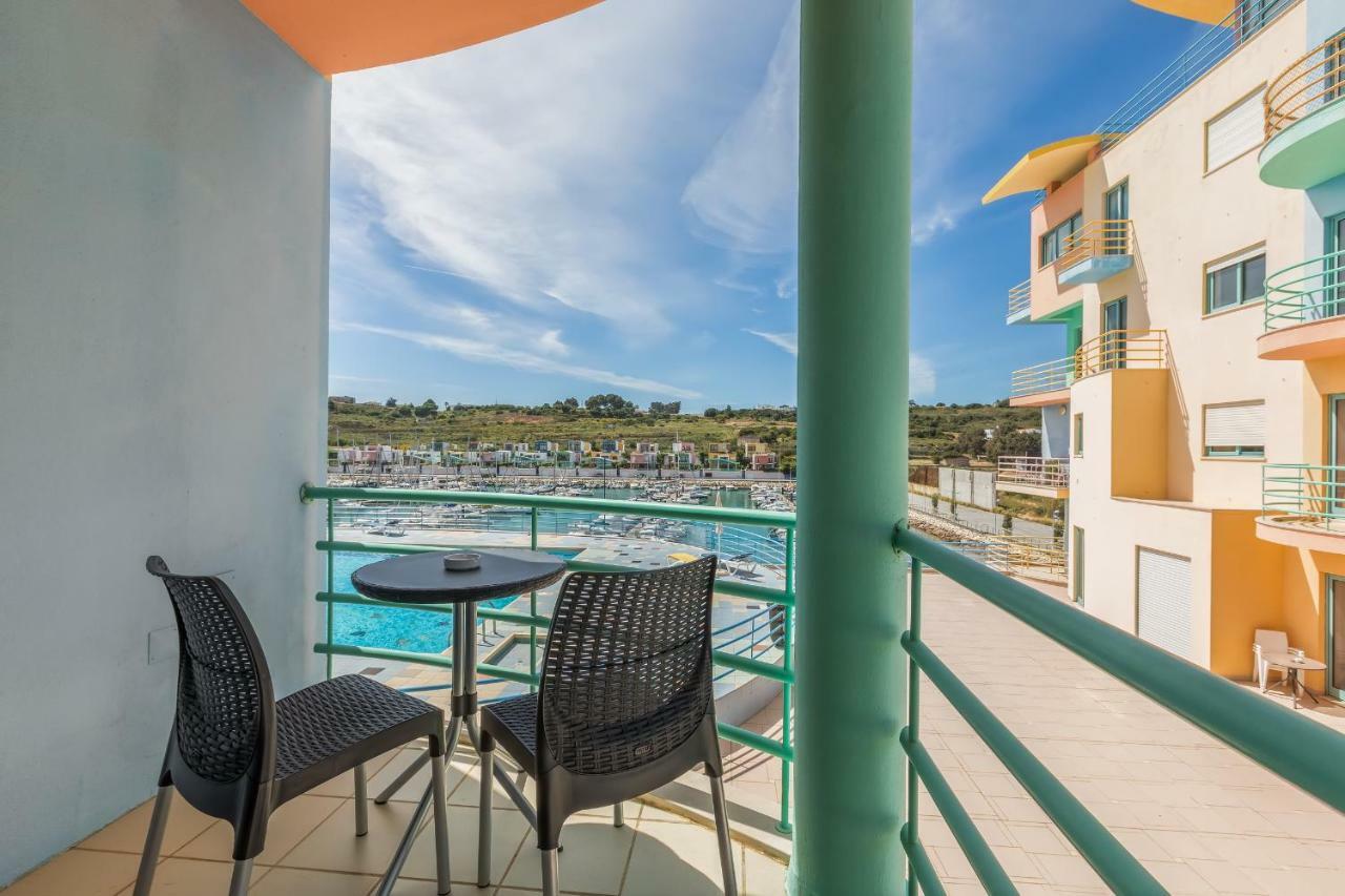 Marina View Apartment Albufeira Extérieur photo