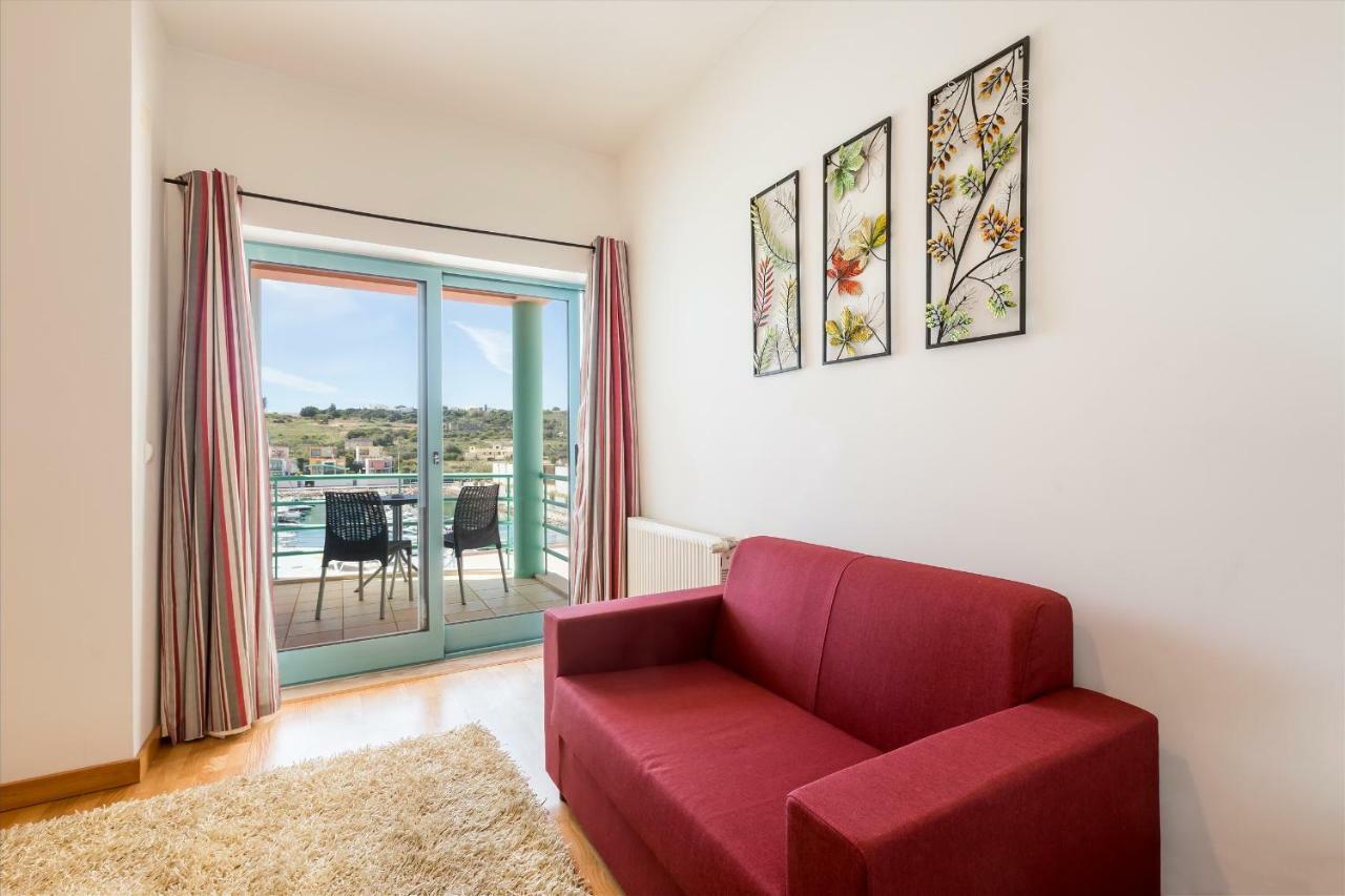 Marina View Apartment Albufeira Extérieur photo